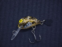 Natręt 2.5cm / 2g BaFsdr39 pływający