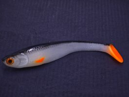 Przynęta Gumowa Slick Bleak Biały Czarny Grzbiet 16 cm