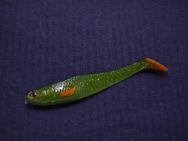 Przynęta Gumowa Slick Bleak Green Brown Czarny Grzbiet