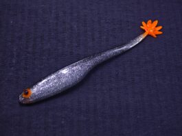 Przynęta Gumowa Minnow 420 12 cm Silver Czarny Grzbiet