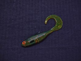 Przynęta Gumowa Twister 7,5cm  Herbata Czarny Grzbiet
